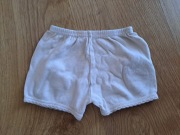 Krótkie spodenki niemowlęce 68