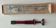 Unikat z lat 50. Aparacik do podnoszenia oczek BASIA - Kompletny BOX