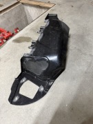 Chevrolet Corvette c6 fartuch nadkole błotnik