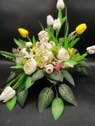 Stroik wielkanocny na grób dziecka 