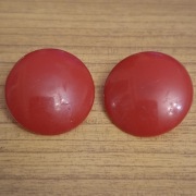 Eleganckie czerwone klipsiki średnicy 2,5 cm
