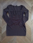 Brązowa sukienka do kolana jesienna NAKD / 34