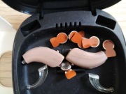 aparat słuchowy Videx Evoke 100 z osuszaczem