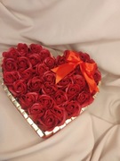 Klasyka SErce z mydlanych róż z merci