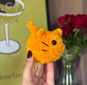 Rudy Mini Kotek | Maskotka Pluszak na szydełku Ręcznie robiona