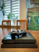 Oryginalna konsola PS4 fat 1 TB + pad