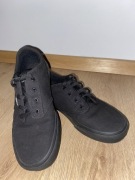 Buty Vans rozmiar 38  Nowe