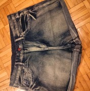 Nowe damskie krótkie spodenki jeansowe rozmiar L nowe bez metki 
