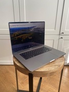 MacBook Pro 16" i9 2,4 8-Core 16Gb/2TB/Radeon5500m