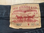 Spodnie marki LEVI STRAUSS rozmiar na metce 33x30 501