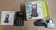 Telefon MAX COM MM432BB - z ładowarką dla starszych osób