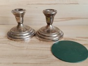 DWA ŚWIECZNIKI BEZ OBCIĄŻENIA SREBRO PRÓBA 925 STERLING USA 490g