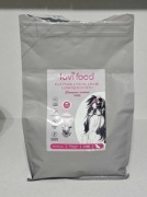 Lovi Food Jagnięcina z Batatami na łzawiące oczy dla psów małych ras