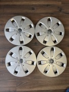 Komplet kołpaków audi 16 oryginalne R16 używany jak nowe