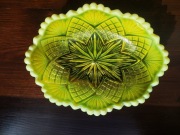 Szkło uranowe George Davidson talerz miska 1896r. "'Lords & Ladies"