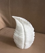 ZARA HOME Wazon średni w kształcie liścia paproci, nowy.