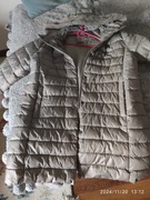 Długa kurtka pikowana z kapturem 