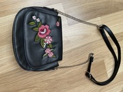 Sinsay torebka z wyszywanym kwiatem kwiaty
