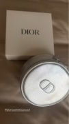 Christian Dior srebrna okrągła kosmetyczka Pouch bag silver wygodna 15 cm