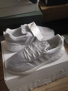 Adidas Swift run 22 gz3499 srebrne rozmiar 48