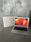 Apple MacBook Air 13 z pudełkiem i5/SSD/macOS Ventura + oryginalny zasilacz