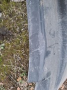 Błotnik przedni prawy, część tylna. 