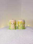 Świeca sojowa Spring Bunny Garden - ręcznie malowana, dekoracja wielkanocna