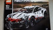 Lego Technic 42096 Porshe 911 RSR .