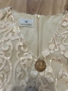 Śliczna bogato zdobiona sukienka 100% bawełna