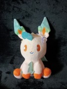 Leafeon pokemon maskotka 