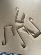 OKAZJA NOWY zestaw czterech wieszaków uchwytów na drzwi