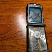 Motorola RAZR V3 Black-2006 -Klasyk-Bez sim loka-Zadbana