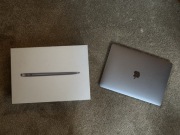 Macbook Air M1 2020 - Stan Idealny, Komplet