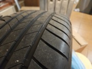 Cztery opony Bridgestone 215/60 r17 - praktycznie nowe