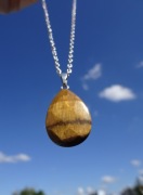 Wisiorek Tygrysie oko Rękodzieło łańcuszek ze stali