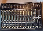 Analogowy Mikser Studyjny Behringer EURODESK MX2442A