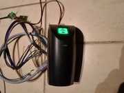 Czytnik linii papilarnych i RFID Mifare, ZKTeco F11