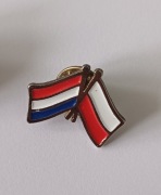 Przypinka PRL flaga Holenderska i Polski