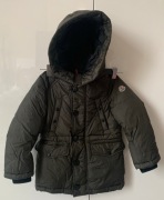Kurtka chłopeńca Moncler na 6 lat 115 cm używana.