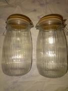 4 hermetyczne słoiki 