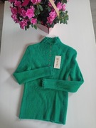 Zielony pół golf, sweterek.