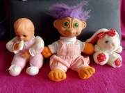 Lalka bobas pajacyk glutek i biały króliczek