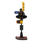 Figurka Spider-Man: No Way Home Diorama Black and Gold Suit Marvel