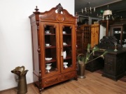 Śliczna ludwikowska witryna antyk 850/2025
