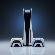 PlayStation 5 Disc Edition + 2 pady DualSense - zestaw, stan bardzo dobry