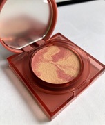 GLOWISH HUDA BEAUTY - Róż Milky Rose