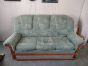 Komplet wypoczynkowy - Kanapa i dwa fotele