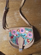 Mała torebka typu cross body/listonoszka ZARA