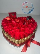 Rituals boks z różami mydlanymi 51 szt.