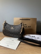 Torebka Coach Teri 21 czarna brązowa